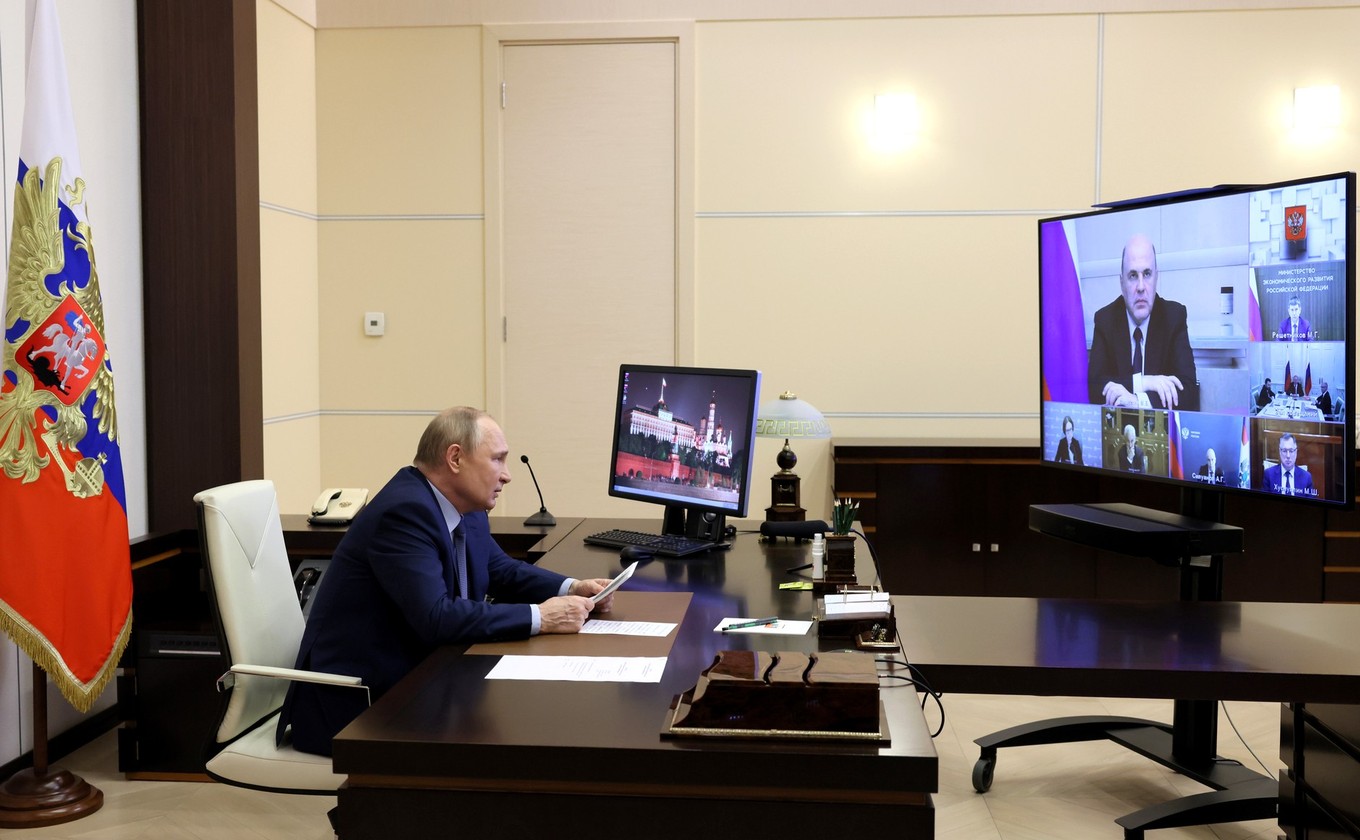 Путин предупредил о рисках спада производства в черной металлургии